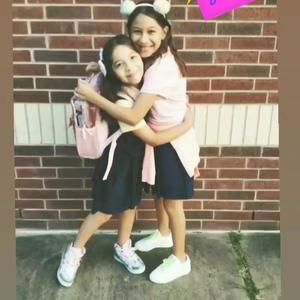 Meet your Posher, Esmeralda